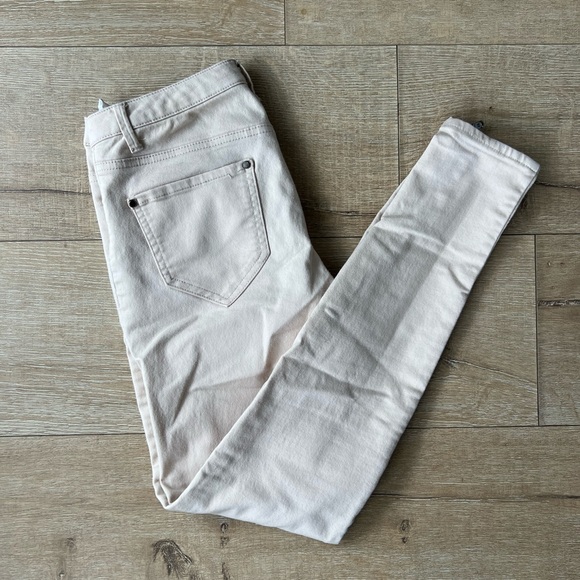 Zara Denim - ZARA Cream Skinny Jeans
